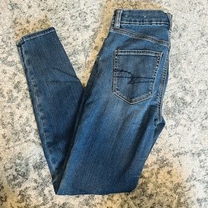 AE Curvy High Rise Jeggings